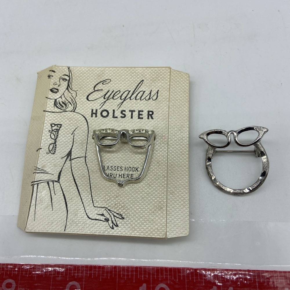Vintage Silver Tone Cat Eye Glasses Pin with Faux Diamonds Eyeglass Holster 2 - Picture 1 of 5